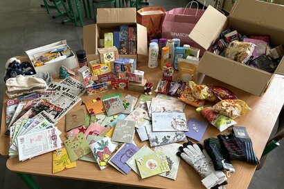 Koľko lásky sa zmestí do krabice od topánok?