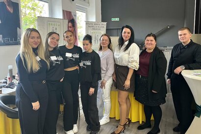 Naša škola sa predstavila na Burze stredných škôl v Partizánskom