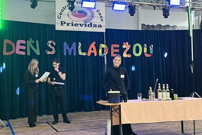 Predstavenie našich odborov na Dni s mládežou