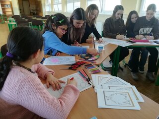 Z lásky k deťom v núdzi - 01