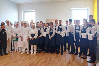 Catering pre výjazdové rokovanie vlády sr - 14