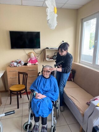 Zväčšiť fotografiu - Most medzi generáciami