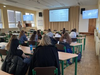 Seminár obozretnosť spotrebiteľov v digitálnom svete - 02