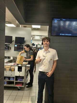 Zväčšiť fotografiu - Exkurzia do mcdonald’s