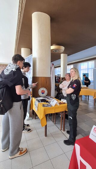 Zväčšiť fotografiu - Exkurzia na pracovných trhoch