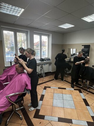 Zväčšiť fotografiu - Praktické maturity žiakov odboru kaderník-vizážista