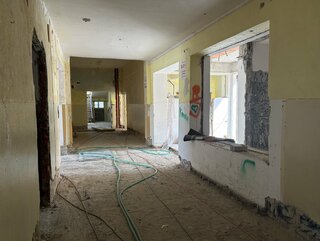 Zväčšiť fotografiu - Rekonštrukcia pavilónov školy pokračuje