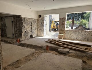Zväčšiť fotografiu - Rekonštrukcia pavilónov školy pokračuje