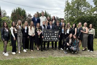 Zväčšiť fotografiu - Rozlúčka našich maturantov