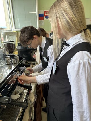 Zväčšiť fotografiu - Škola baristu na našej škole