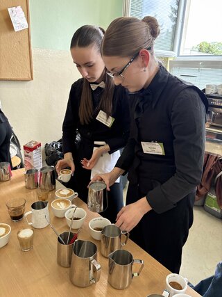 Zväčšiť fotografiu - Škola baristu na našej škole