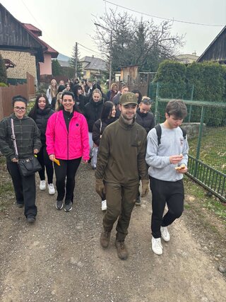 Zväčšiť fotografiu - Zber byliniek