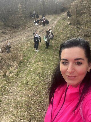 Zväčšiť fotografiu - Zber byliniek