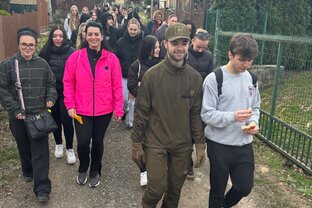 Zväčšiť fotografiu - Zber byliniek