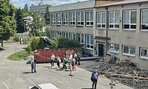 Zväčšiť fotografiu - Slávnostný začiatok rekonštrukcie školy