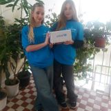 UNICEF - Modrý gombík