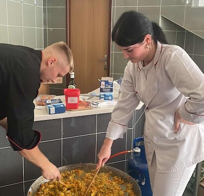 Paella v A klube