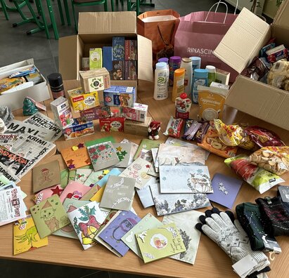 Koľko lásky sa zmestí do krabice od topánok?